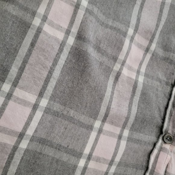 Time and Tru Gray and Pink Plaid Flannel Button Down Large - Picture 13 of 16
